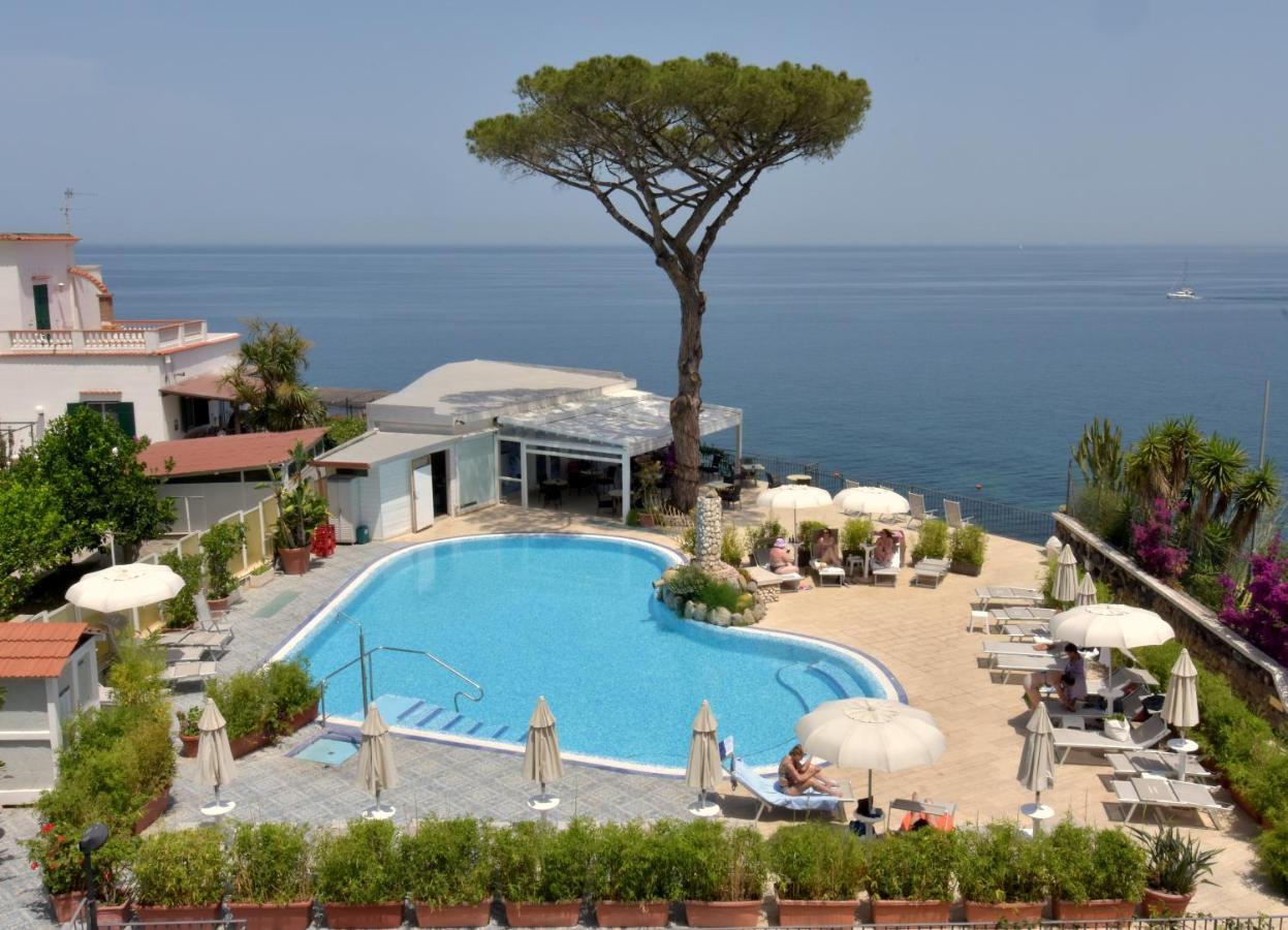 Hotel L'Approdo Casamicciola Terme Extérieur photo