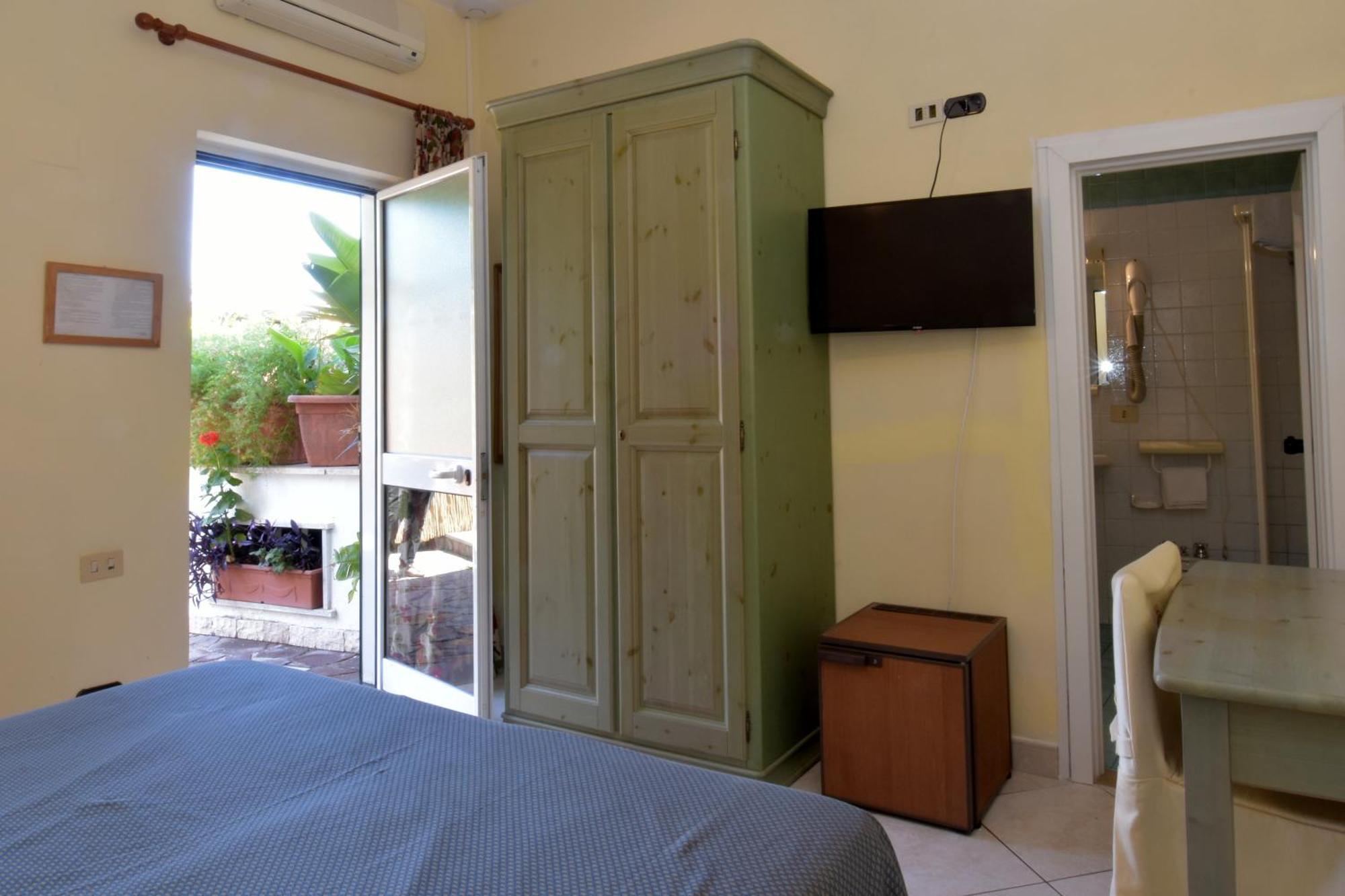 Hotel L'Approdo Casamicciola Terme Extérieur photo