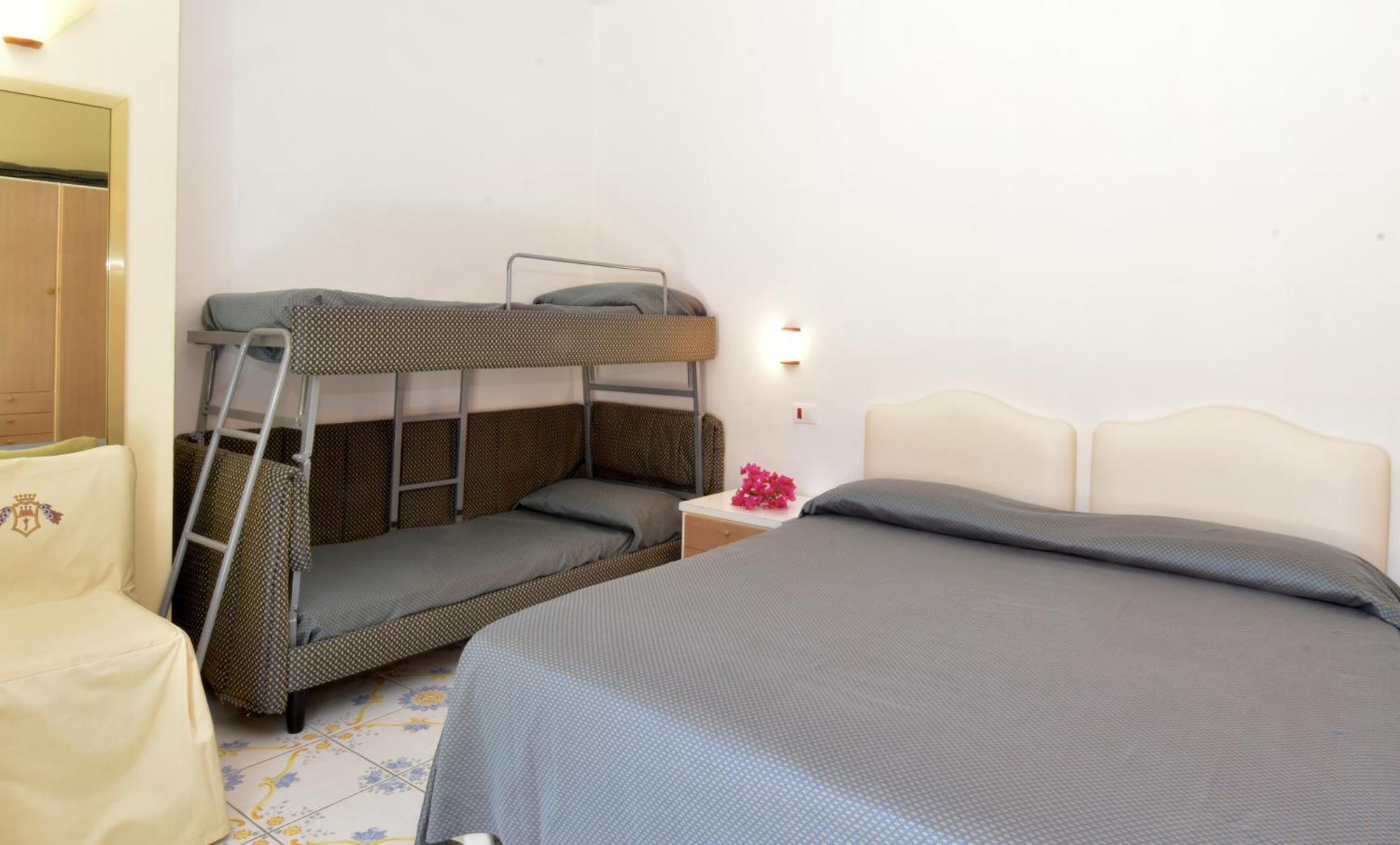 Hotel L'Approdo Casamicciola Terme Extérieur photo